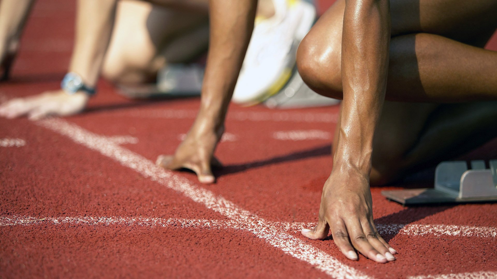 跨越大陆的绝境双雄，当智利的岩石防线撞上东决的进攻风暴