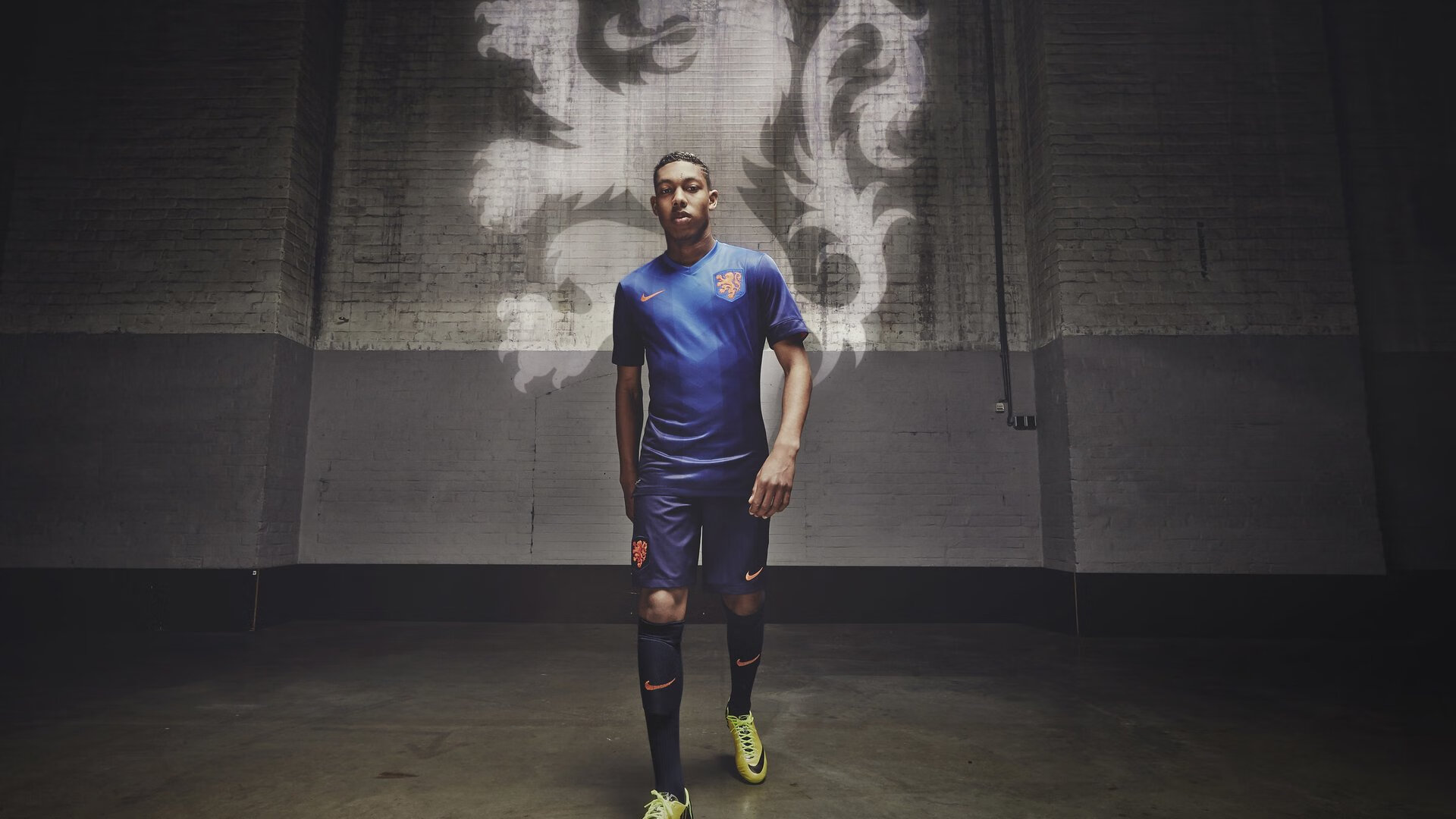 红魔利刃出鞘!战术压制尤文图斯,拉什福德一锤定音奠定新时代基调